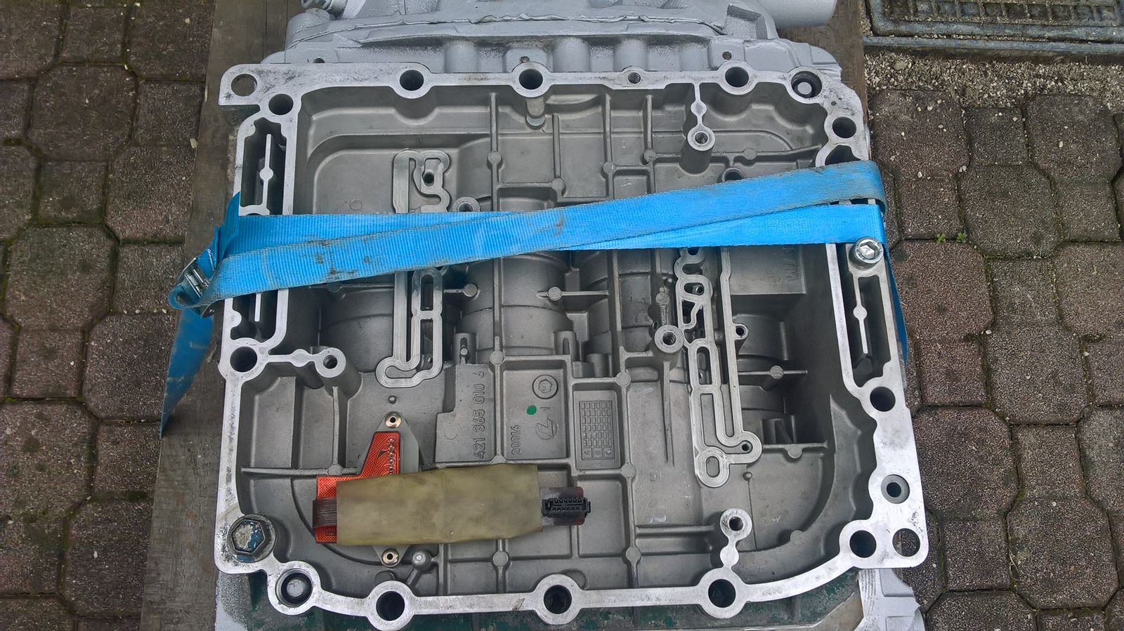 gearbox VOLVO AT/VT REBUILT WITH WARRANTY for truck VOLVO FH, FM, FH12, FH13, FH16, FM13, FM12