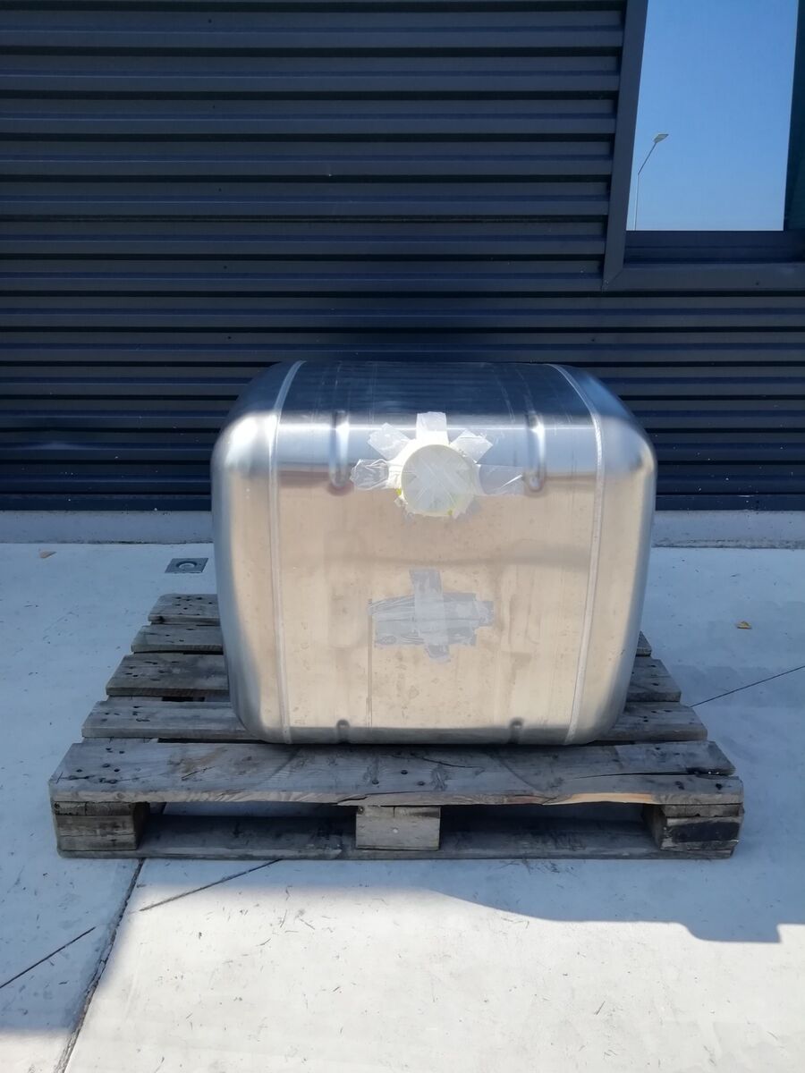 fuel tank MERCEDES-BENZ 290 L for truck MERCEDES-BENZ ACTROS ATEGO AXOR AROCS